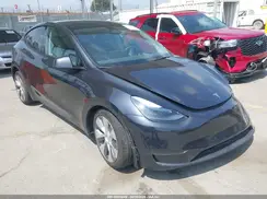 7SAYGDED2RF050630 2024 TESLA MODEL Y