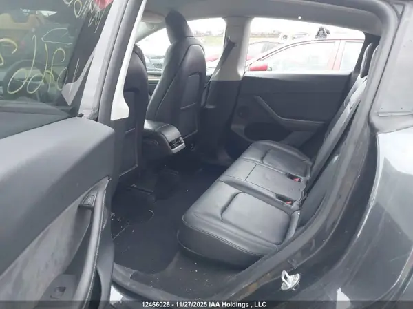 7SAYGDED2RF076631 2024 TESLA MODEL Y - Image 8