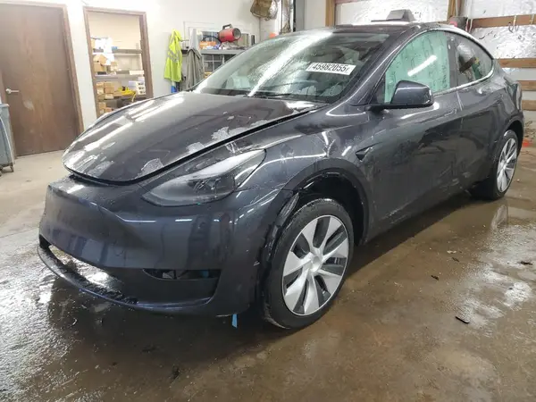 7SAYGDED2RF093204 2024 TESLA MODEL Y - Image 1