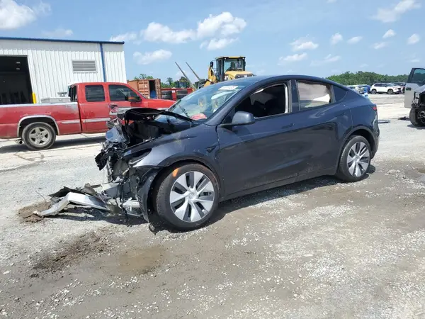 7SAYGDED2RF094708 2024 TESLA MODEL Y - Image 1