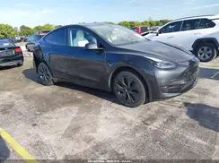7SAYGDED2RF102063 2024 TESLA MODEL Y