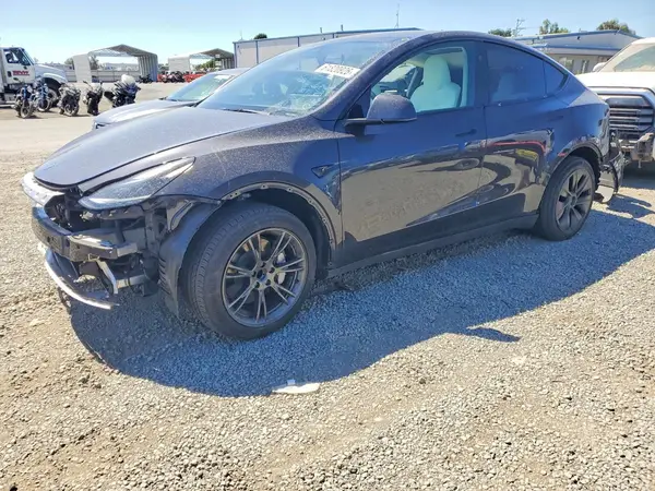 7SAYGDED2RF121910 2024 TESLA MODEL Y - Image 1