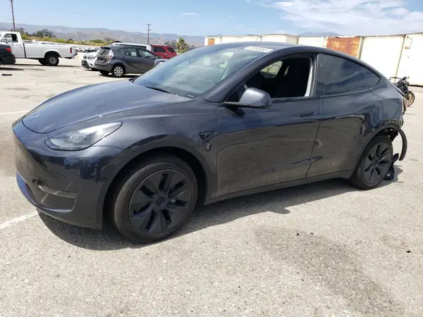 7SAYGDED2RF126105 2024 TESLA MODEL Y - Image 1