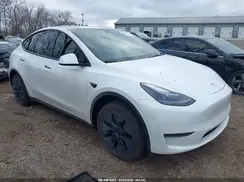 7SAYGDED2RF129781 2024 TESLA MODEL Y