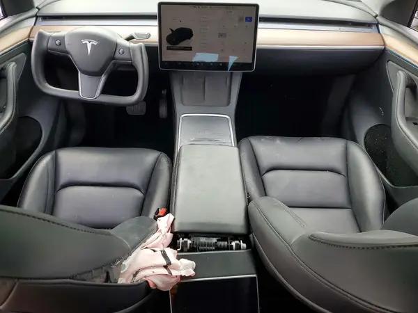 7SAYGDED2RF158939 2024 TESLA MODEL Y - Image 8