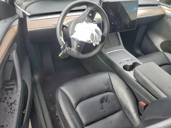 7SAYGDED2RF162618 2024 TESLA MODEL Y - Image 8