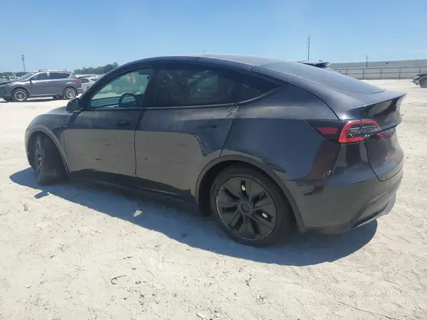 7SAYGDED2RF164191 2024 TESLA MODEL Y - Image 2
