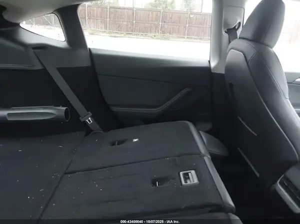 7SAYGDED2RF166295 2024 TESLA MODEL Y - Image 8