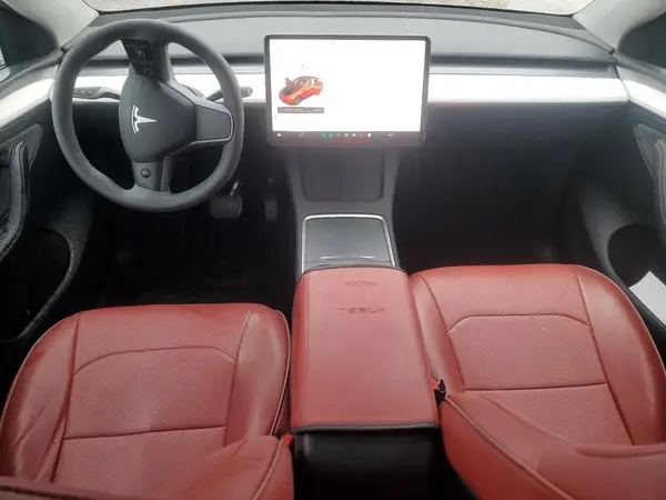7SAYGDED2RF170380 2024 TESLA MODEL Y - Image 8