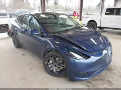 7SAYGDED2RF181069 2024 TESLA MODEL Y