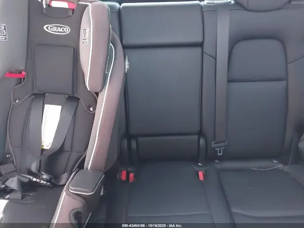 7SAYGDED2RF182142 2024 TESLA MODEL Y - Image 8
