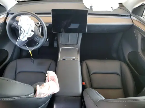 7SAYGDED2RF193609 2024 TESLA MODEL Y - Image 8