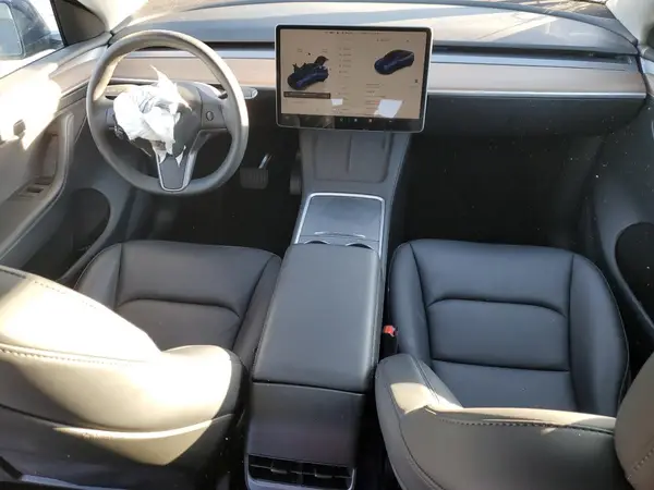 7SAYGDED2RF197207 2024 TESLA MODEL Y - Image 8