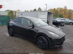 7SAYGDED2RF207332 2024 TESLA MODEL Y