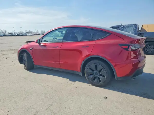 7SAYGDED2RF208318 2024 TESLA MODEL Y - Image 2