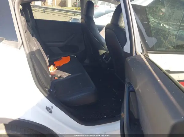 7SAYGDED2SA339431 2025 TESLA MODEL Y - Image 8
