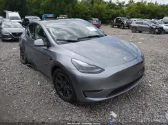 7SAYGDED2SA372543 2025 TESLA MODEL Y