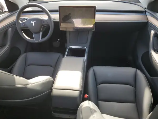 7SAYGDED2SA374423 2025 TESLA MODEL Y - Image 8