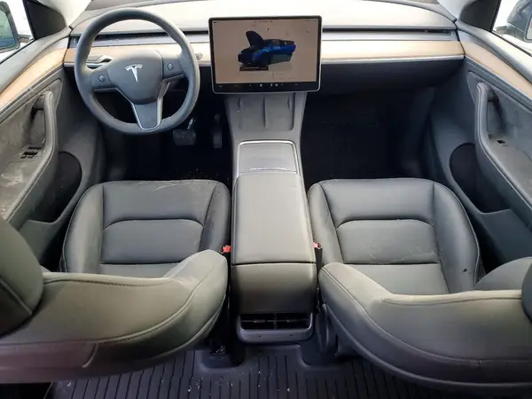 7SAYGDED2SA376575 2025 TESLA MODEL Y - Image 8