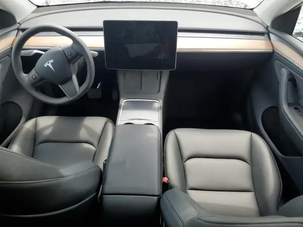 7SAYGDED2SA377225 2025 TESLA MODEL Y - Image 8