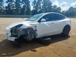 7SAYGDED2SA379489 2025 TESLA MODEL Y