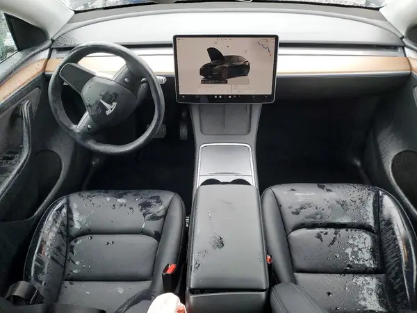 7SAYGDED2SF235041 2025 TESLA MODEL Y - Image 8