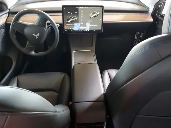 7SAYGDED2SF270100 2025 TESLA MODEL Y - Image 8