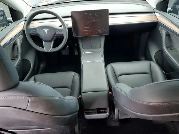 7SAYGDED2SF314063 2025 TESLA MODEL Y - Image 8