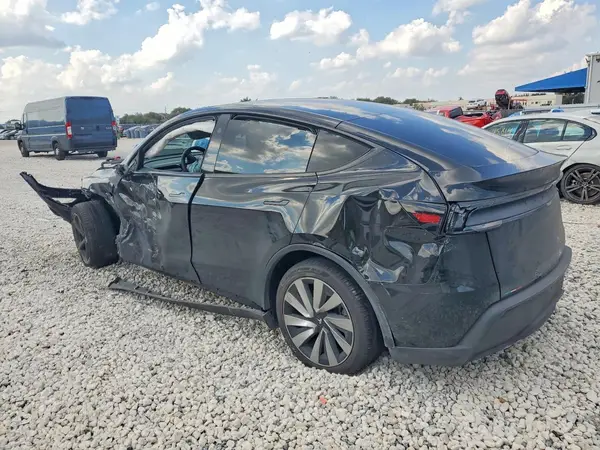 7SAYGDED2TA437098 2026 TESLA MODEL Y - Image 2