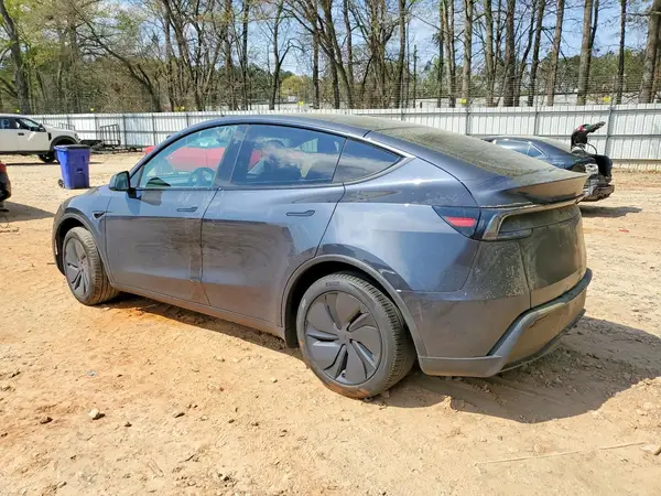 7SAYGDED2TA442284 2026 TESLA MODEL Y - Image 2