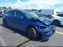 7SAYGDED2TA443077 2026 TESLA MODEL Y