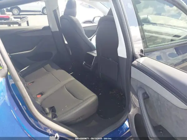 7SAYGDED2TA443077 2026 TESLA MODEL Y - Image 8
