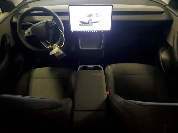 7SAYGDED2TA594016 2026 TESLA MODEL Y - Image 8