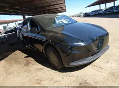 7SAYGDED2TA619948 2026 TESLA MODEL Y