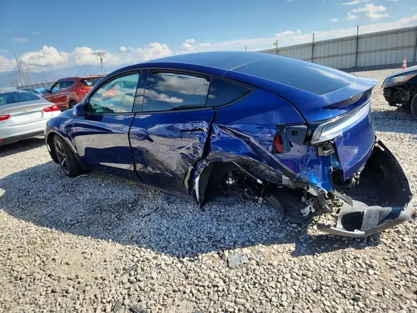 7SAYGDED2TF381683 2026 TESLA MODEL Y - Image 2