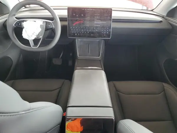 7SAYGDED2TF412379 2026 TESLA MODEL Y - Image 8