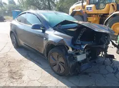 7SAYGDED2TF415718 2026 TESLA MODEL Y