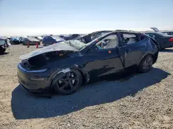 7SAYGDED2TF425892 2026 TESLA MODEL Y