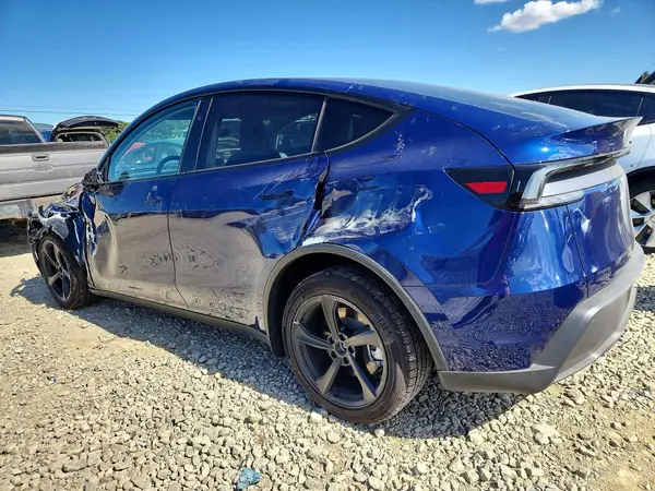 7SAYGDED2TF432387 2026 TESLA MODEL Y - Image 2