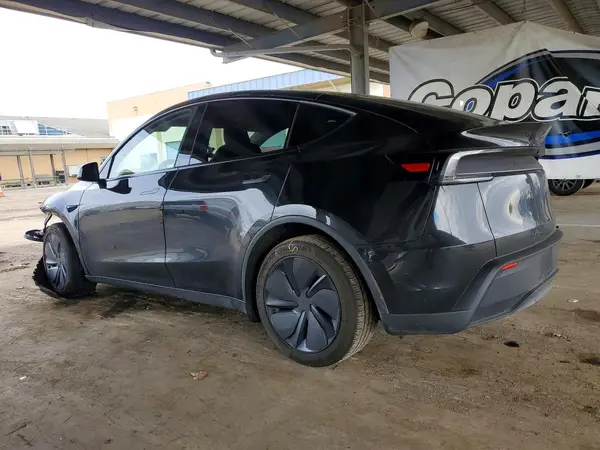 7SAYGDED2TF462117 2026 TESLA MODEL Y - Image 2