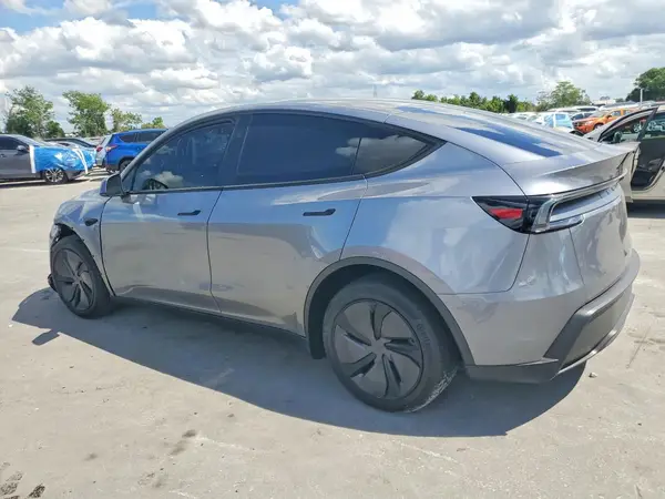 7SAYGDED2TF549760 2026 TESLA MODEL Y - Image 2