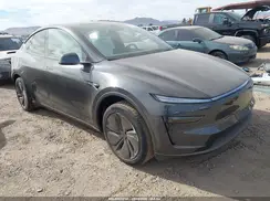 7SAYGDED2TF581656 2026 TESLA MODEL Y