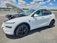 7SAYGDED2TF585321 2026 TESLA MODEL Y
