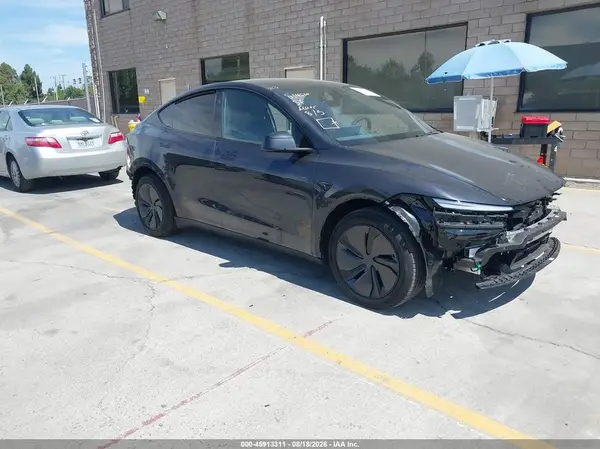 7SAYGDED2TF614610 2026 TESLA MODEL Y - Image 1