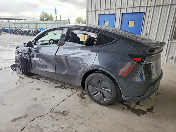 7SAYGDED2TF643475 2026 TESLA MODEL Y - Image 2