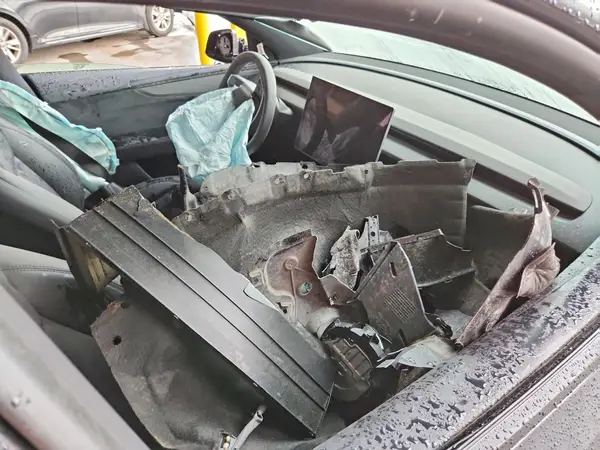 7SAYGDED2TF643475 2026 TESLA MODEL Y - Image 8