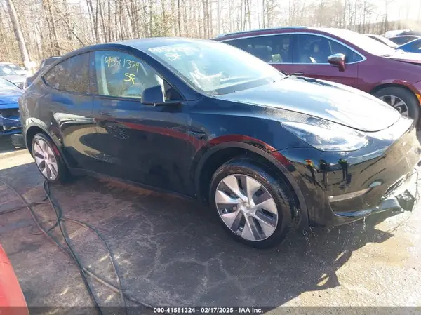 7SAYGDED3PF931172 2023 TESLA MODEL Y - Image 1