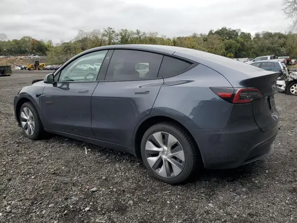 7SAYGDED3PF932757 2023 TESLA MODEL Y - Image 2