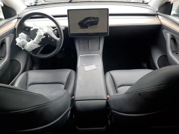 7SAYGDED3PF932757 2023 TESLA MODEL Y - Image 8