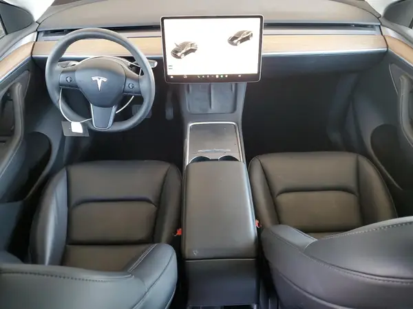 7SAYGDED3PF933715 2023 TESLA MODEL Y - Image 8
